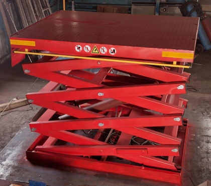 4-х ножничный стол на 3000 кг